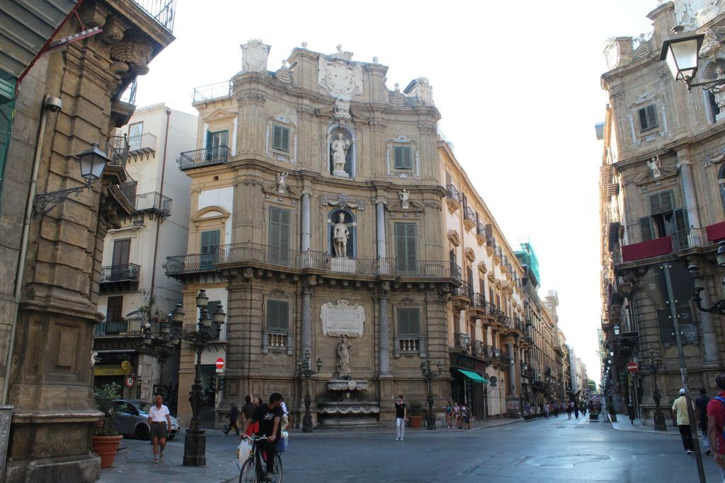 Apartment Basile Palermo Oda fotoğraf