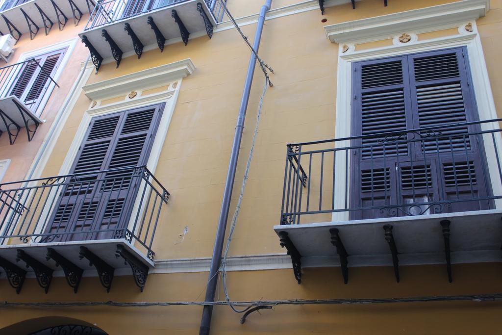 Apartment Basile Palermo Oda fotoğraf